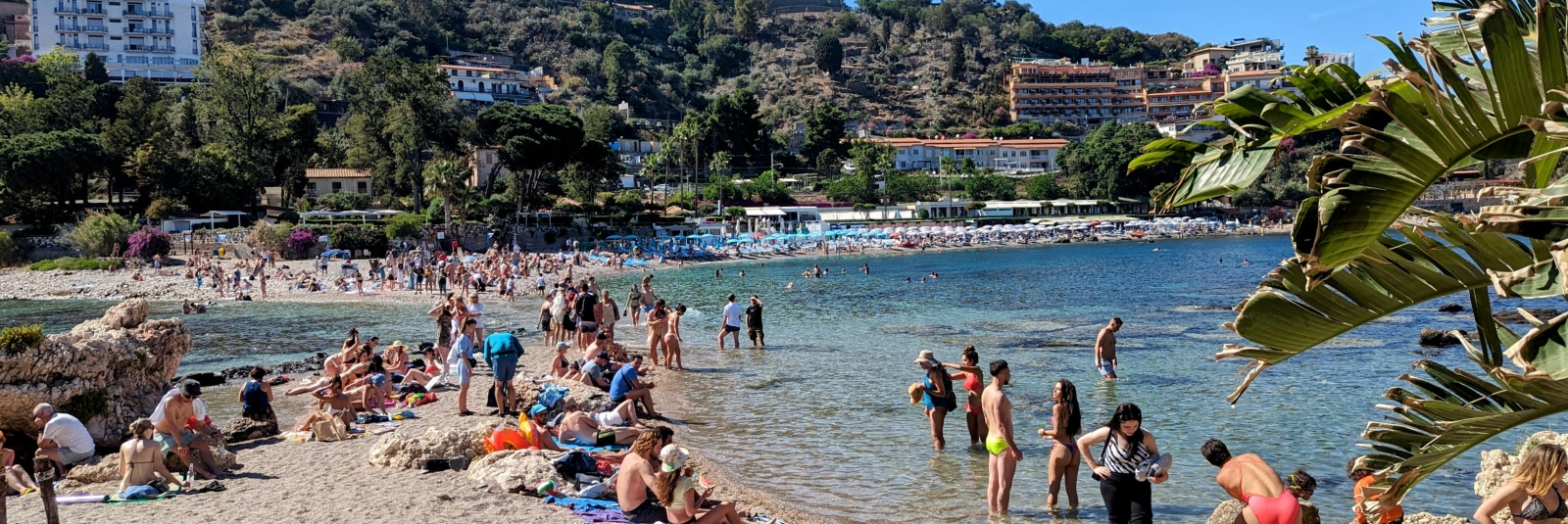 Plajele din Taormina