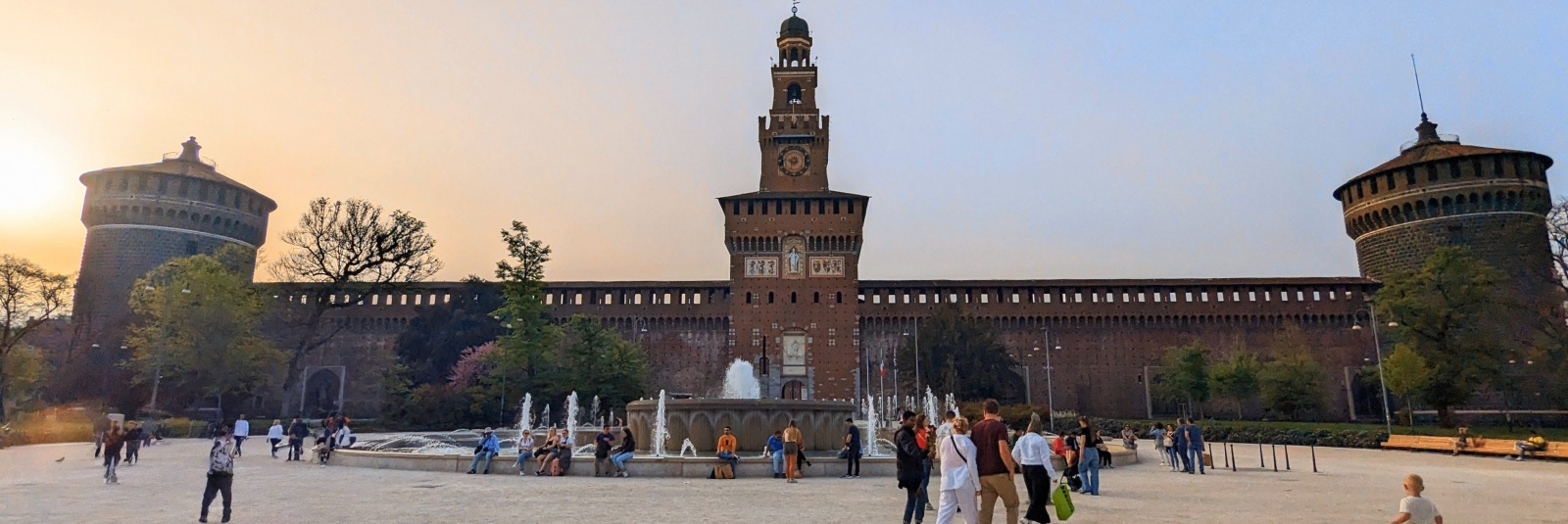 Castelul Sforzesco din Milano