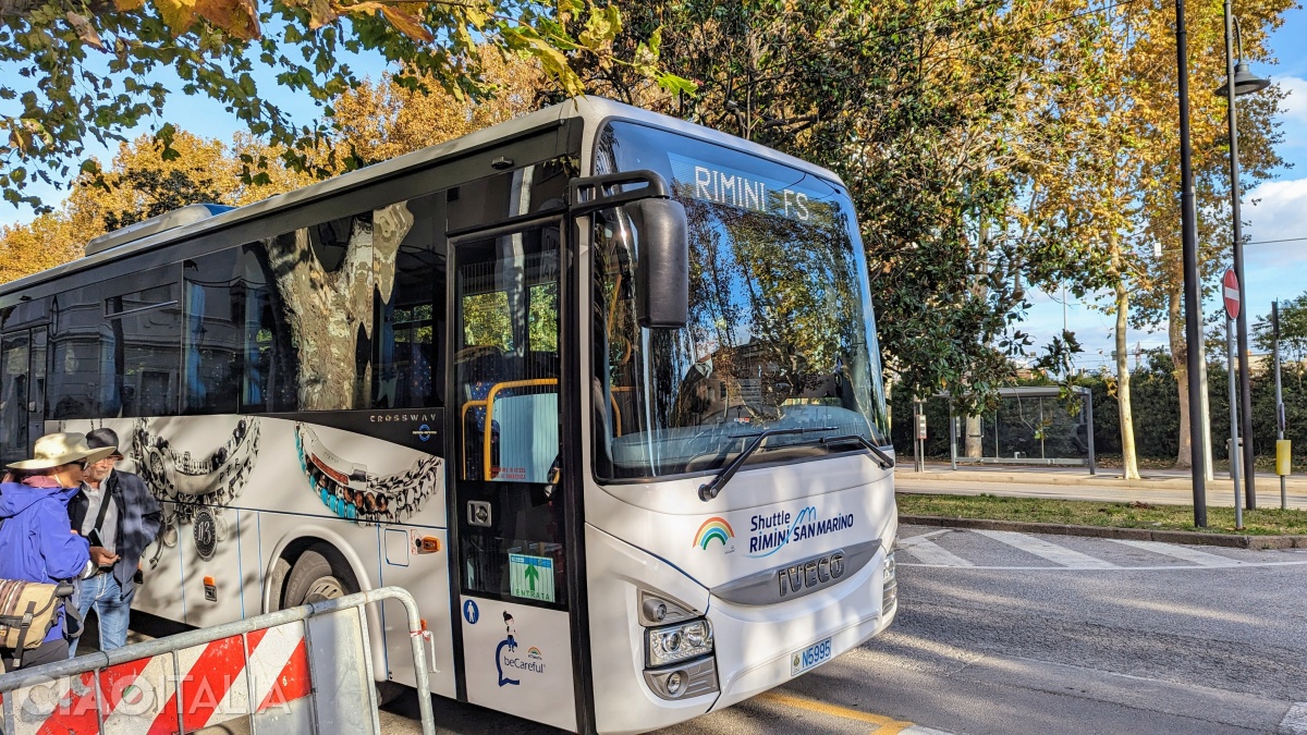 Autocarul firmei Fratelli Benedettini