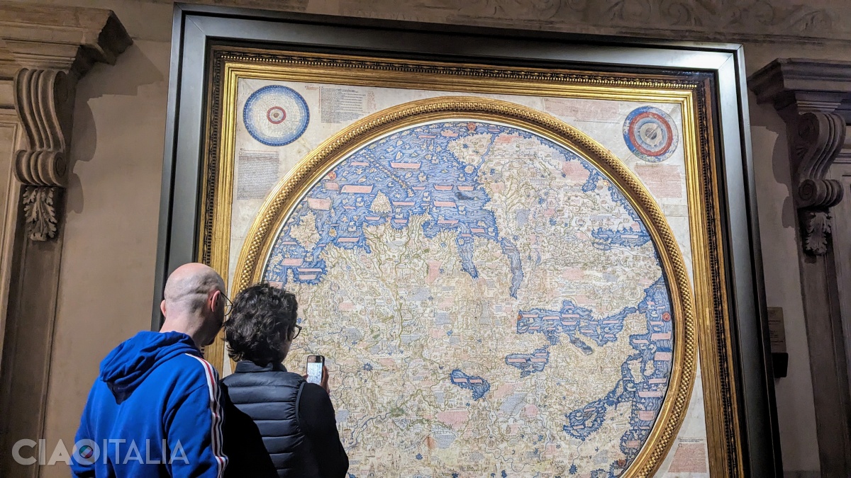 Mappa Mundi de la Biblioteca Marciana a fost realizată în sec. al XV-lea de Fra' Mauro, la Mânăstirea San Michele.