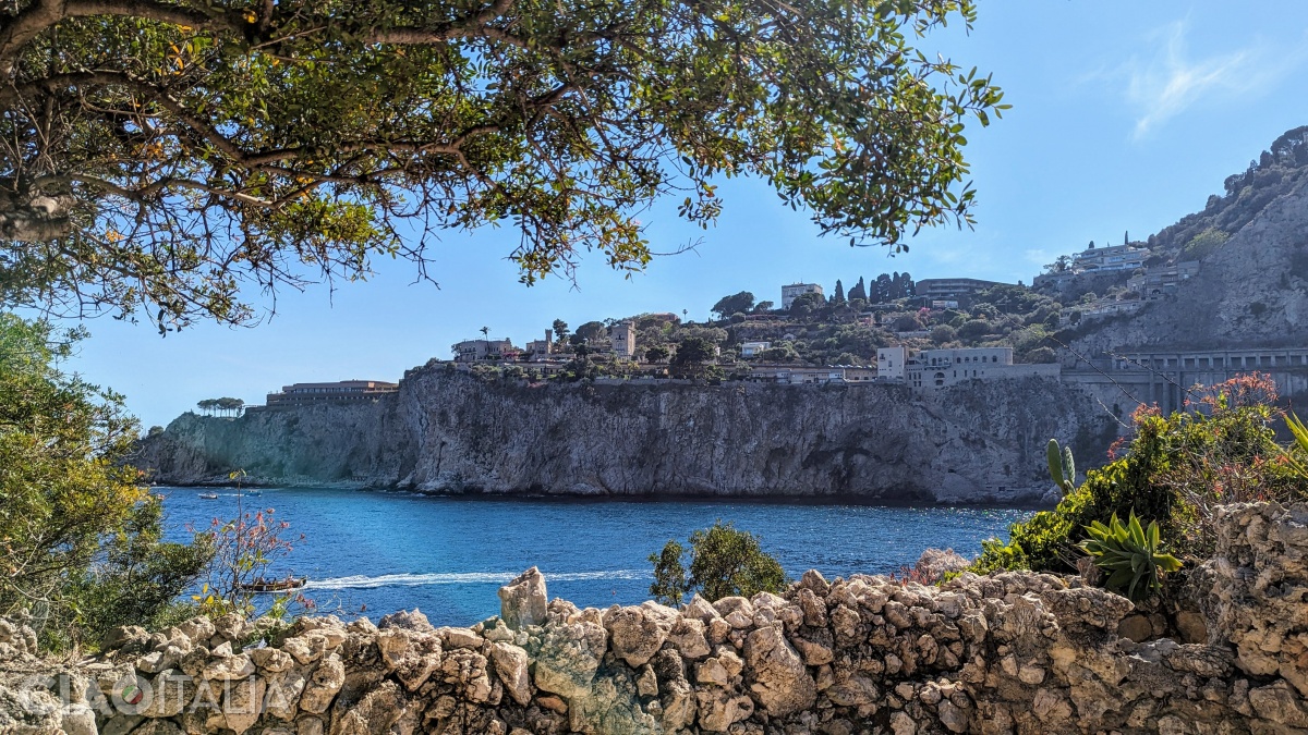 Vederea spre Taormina