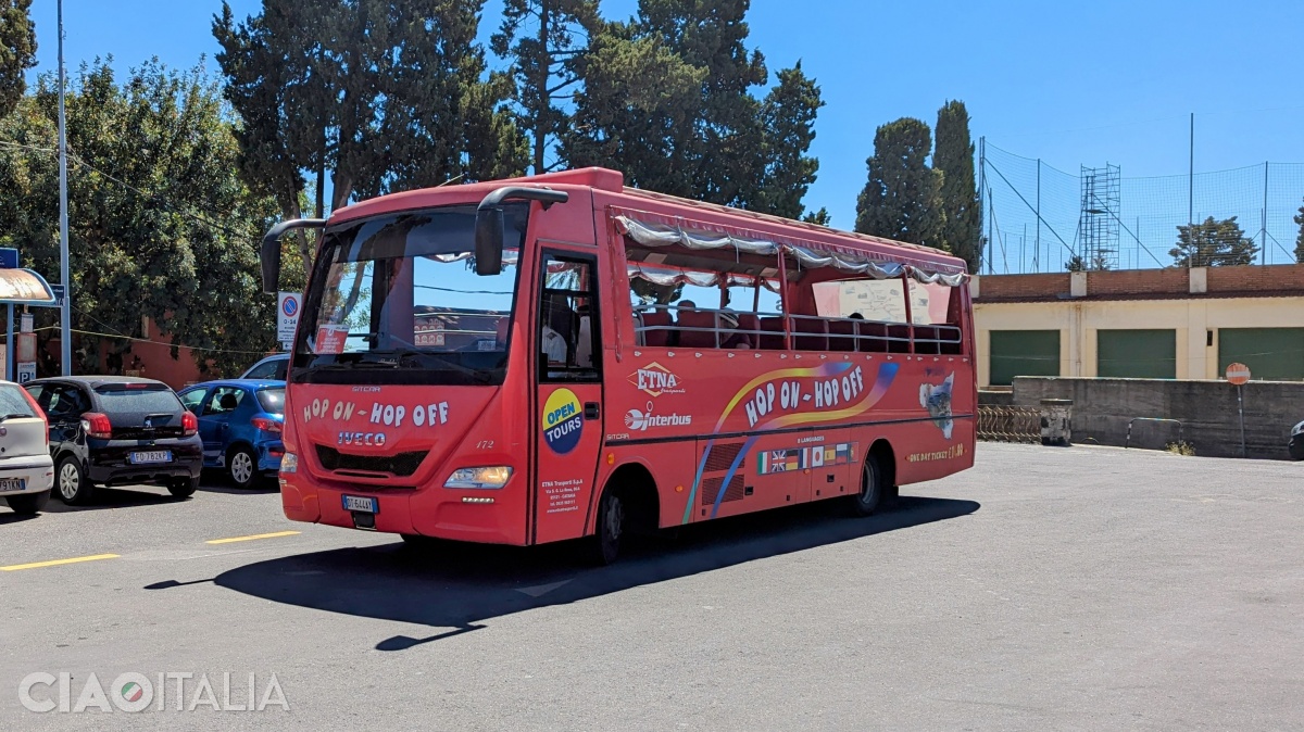 Autobuz Hop On Hop Off de la Etna Trasporti