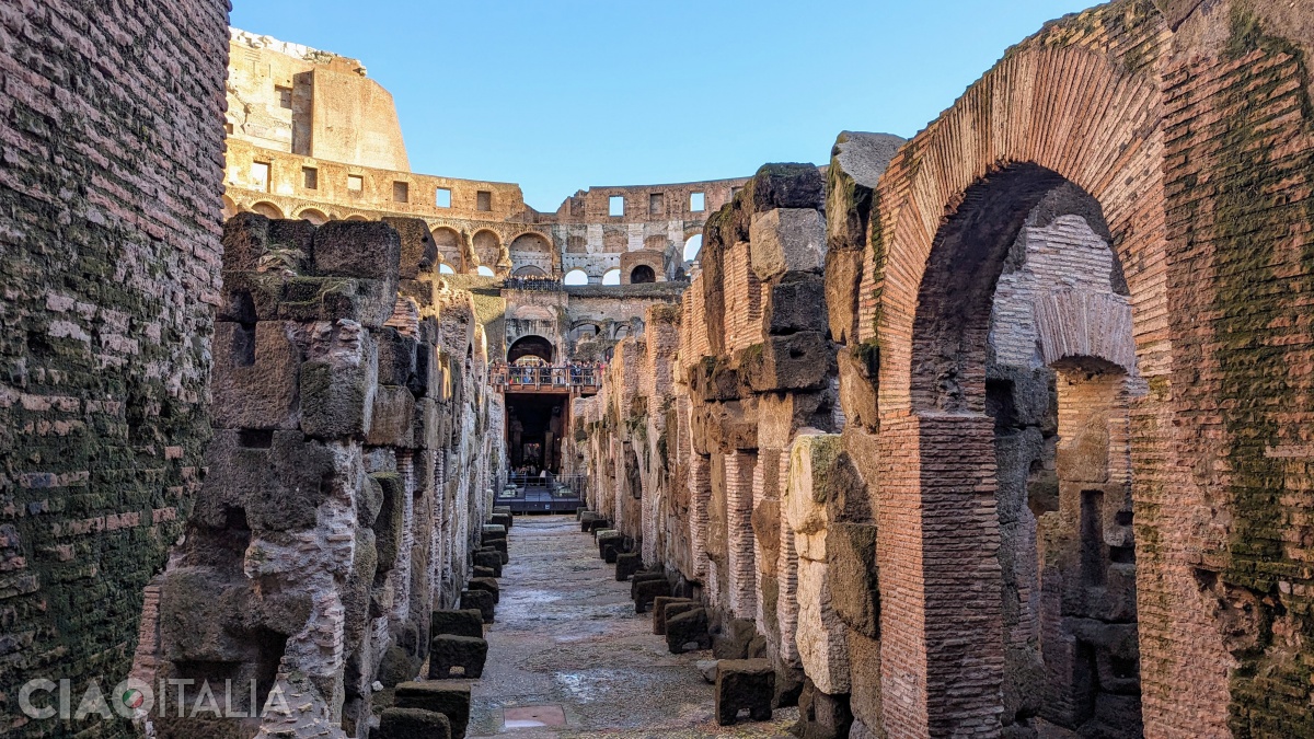 Colosseumul văzut din zona subterană